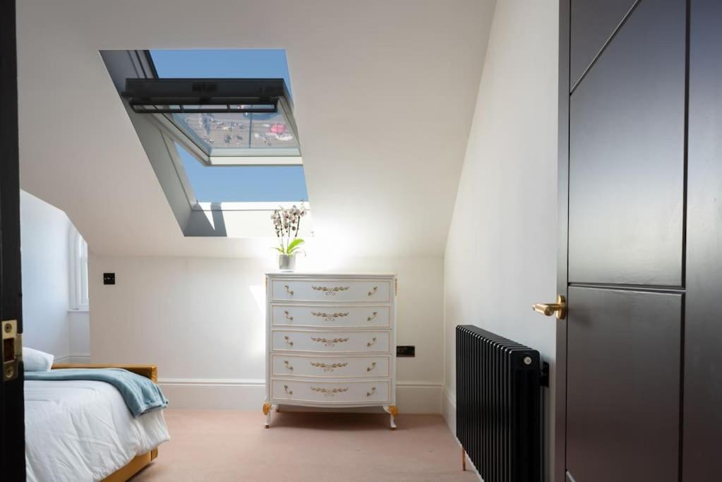 Luxury Duplex Penthouse On The Beach With Panoramic Sea Views Herne Bay Exterior foto